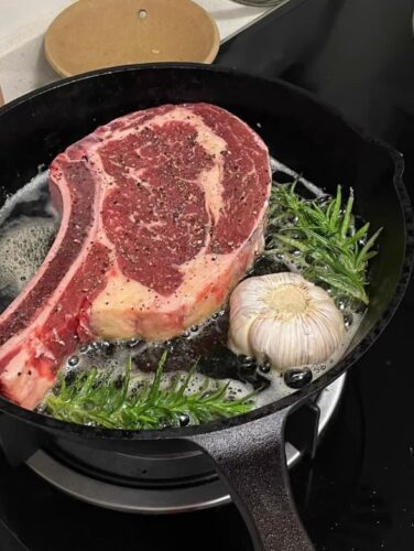 Australian tomahawk steak, approximately 1.2 kg. photo review